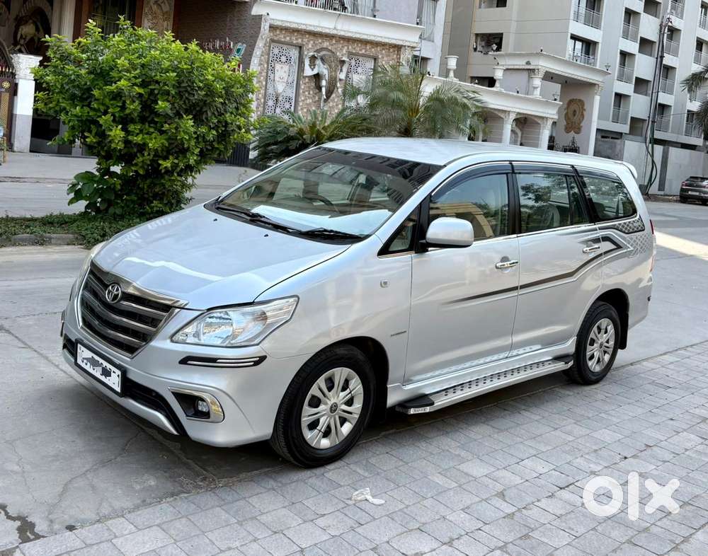 Toyota Innova 2.5 Gx 7 Str Bs-iii, 2014, Diesel