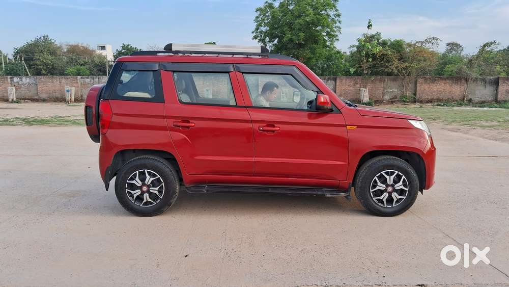 Mahindra Tuv 300 T6, 2017, Diesel