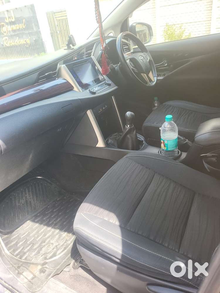 Toyota Innova Crysta 2016 Diesel Manual