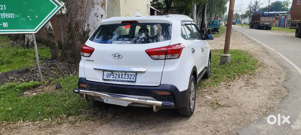 ये गाड़ी हमको बेचनी है और दूसरी लेनी है ये गाड़ी ख़लीलाबाद जिला संत कबीर