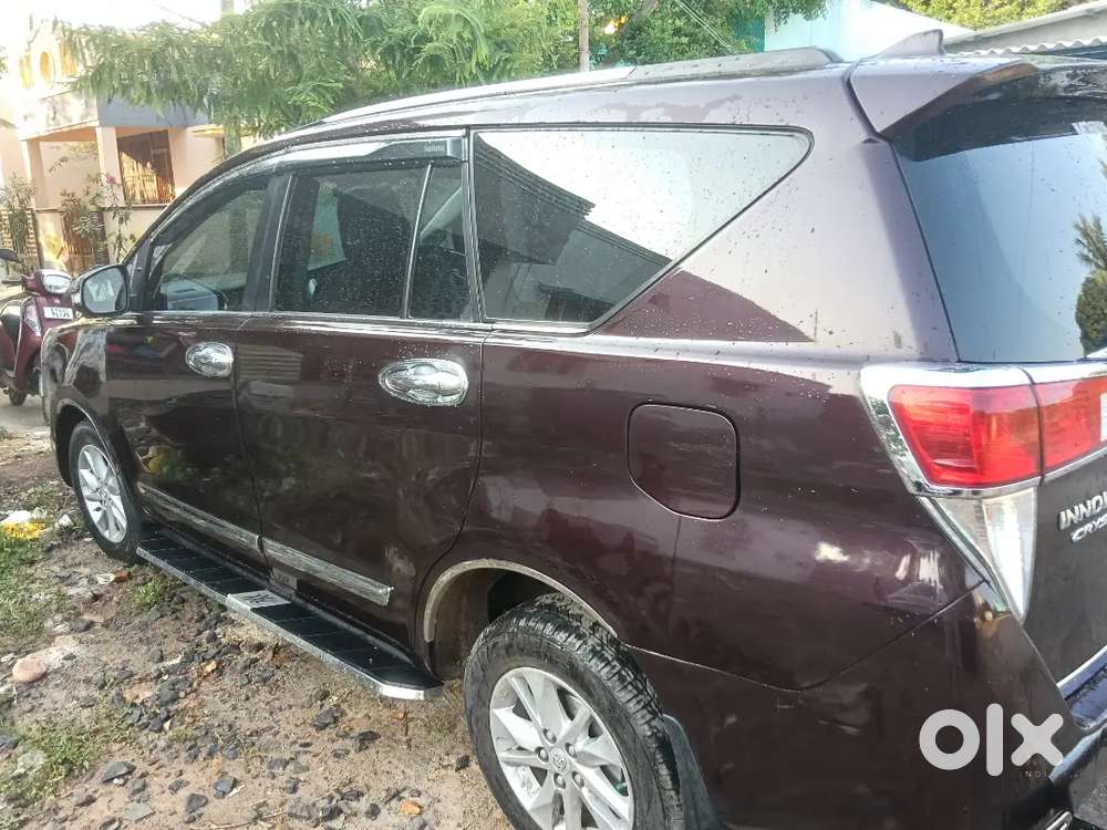 Toyota Innova Crysta 2016