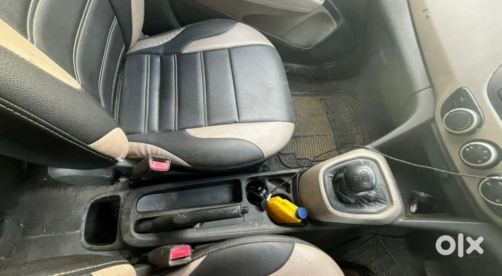 Hyundai Xcent Diesel , 30 Average