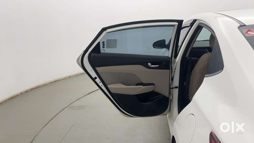 Hyundai Verna Vtvt 1.6 At Sx Plus, 2018, Petrol