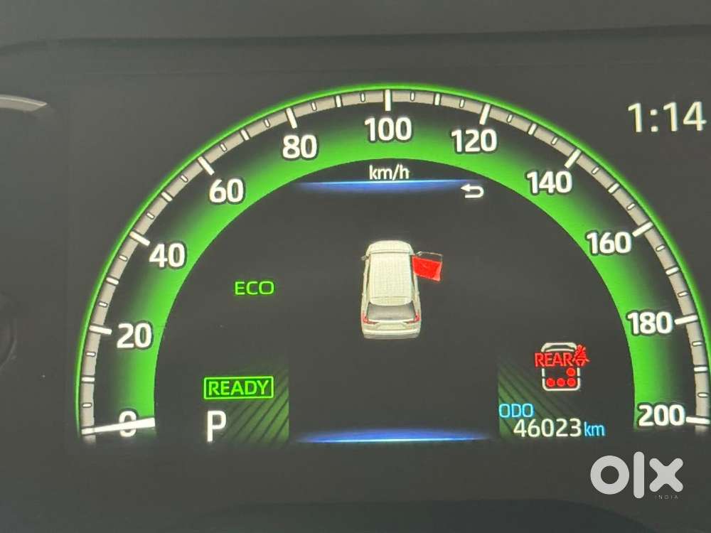 Maruti Suzuki Invicto Zeta Plus 7str, 2025, Electric