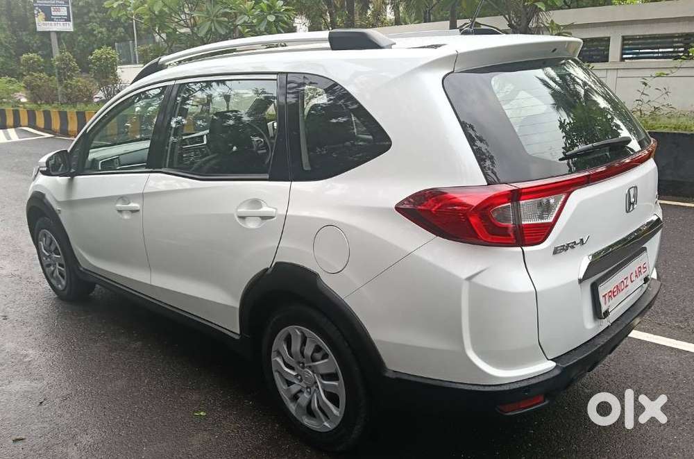 Honda Br-v 1.5 S I-vtec Mt, 2018, Petrol