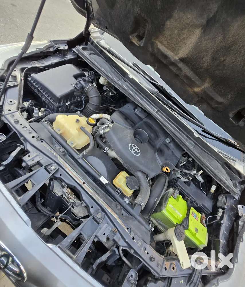 2016 Toyota Innova Crysta 2.8 Z