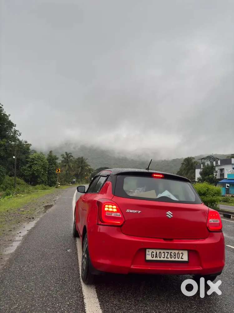 Maruti Suzuki Swift 2021 Petrol 35000 Km Driven