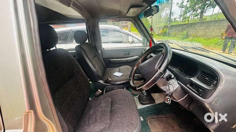 Toyota Qualis 2002 Diesel Well Maintained