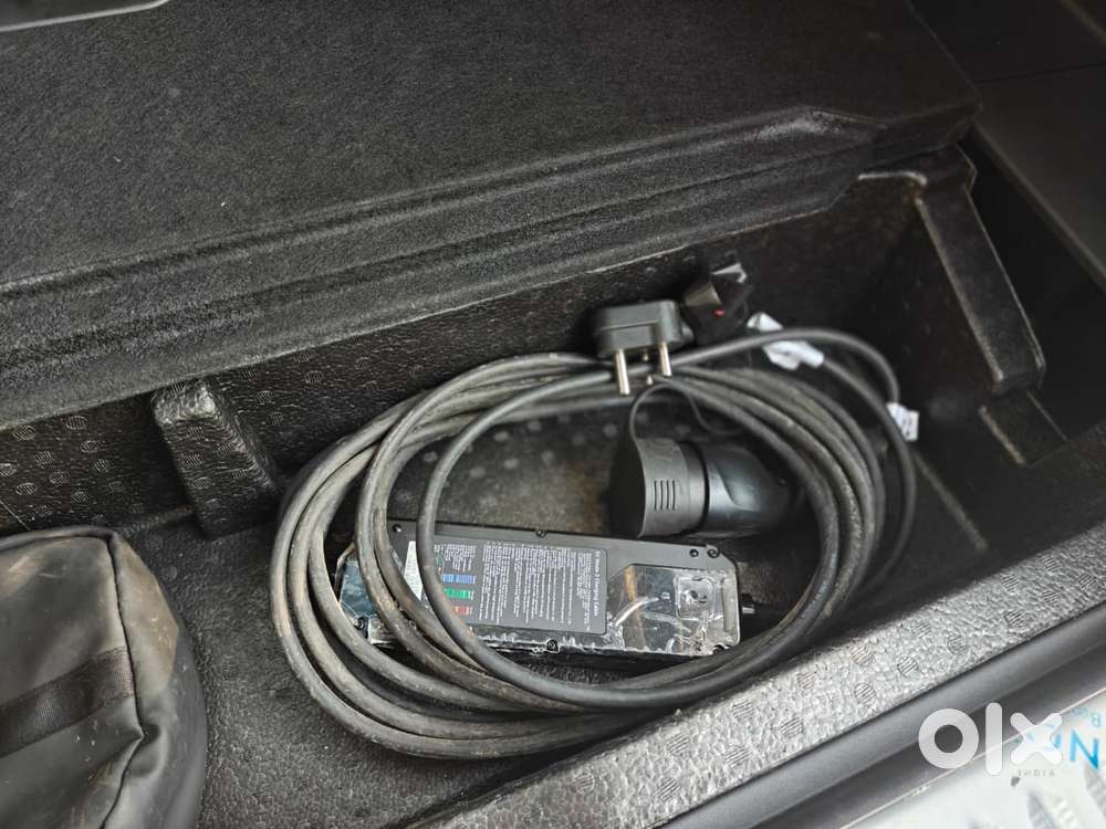 Mahindra Xev 9e Three B79 Kwh, 2025, Electric