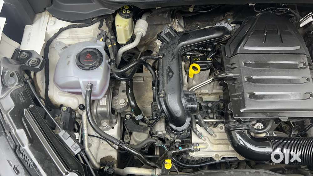 Skoda Kushaq Active 1.0 Tsi Mt, 2022, Petrol