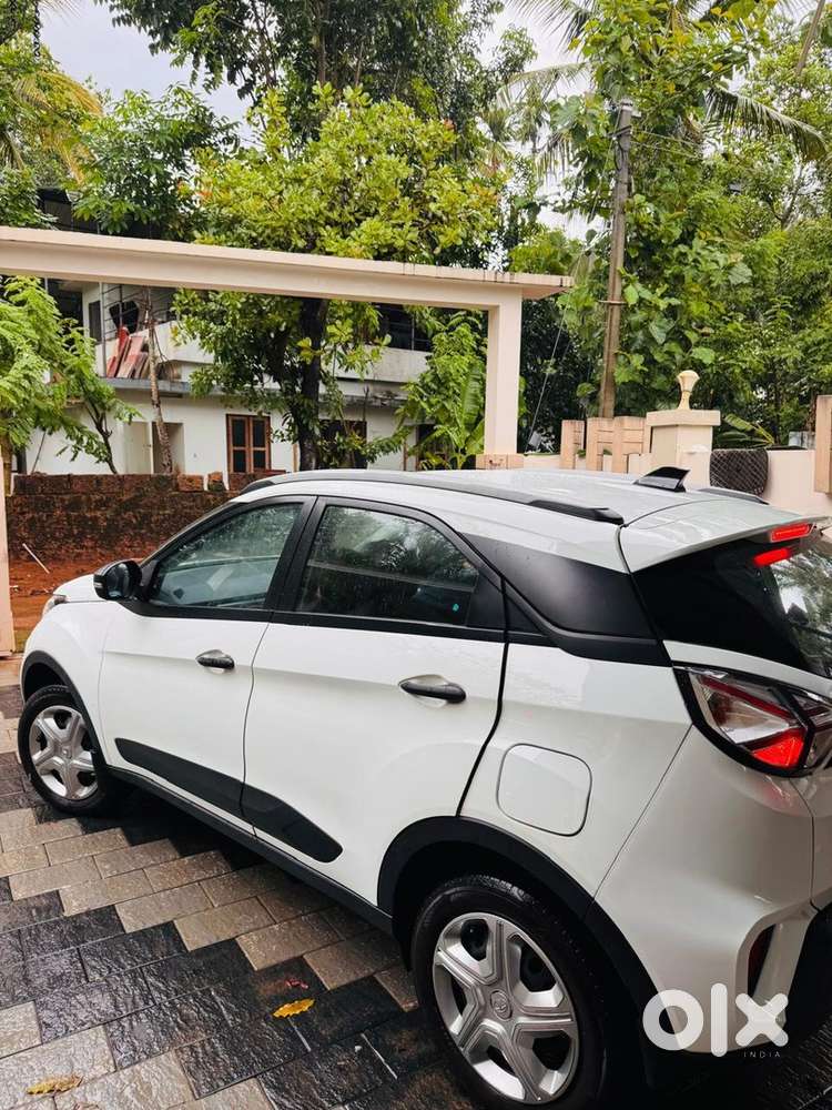 Tata Nexon Petrol Manual 2022 Year