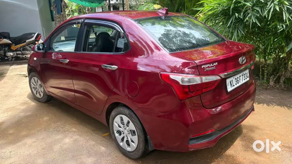 Hyundai Xcent 2017 Petrol 120000 Km Driven