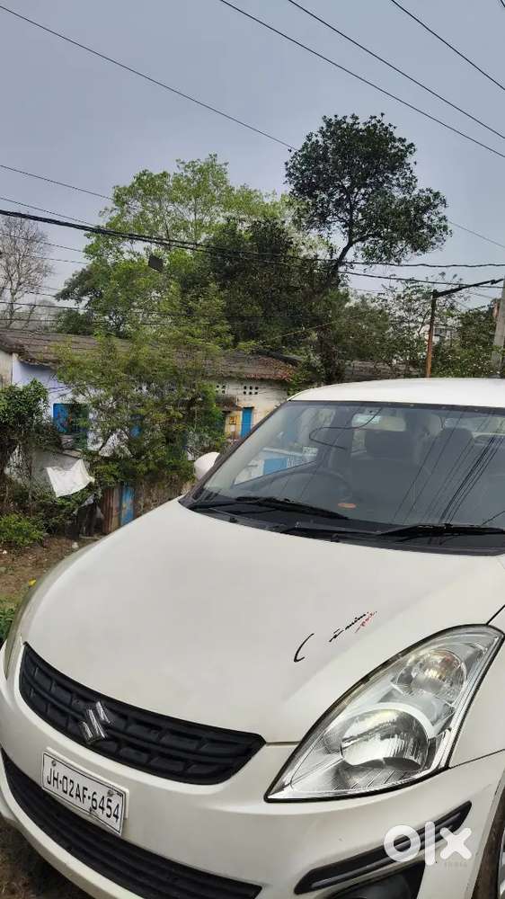 Maruti Suzuki Dzire 2017 Petrol 72000 Km Driven