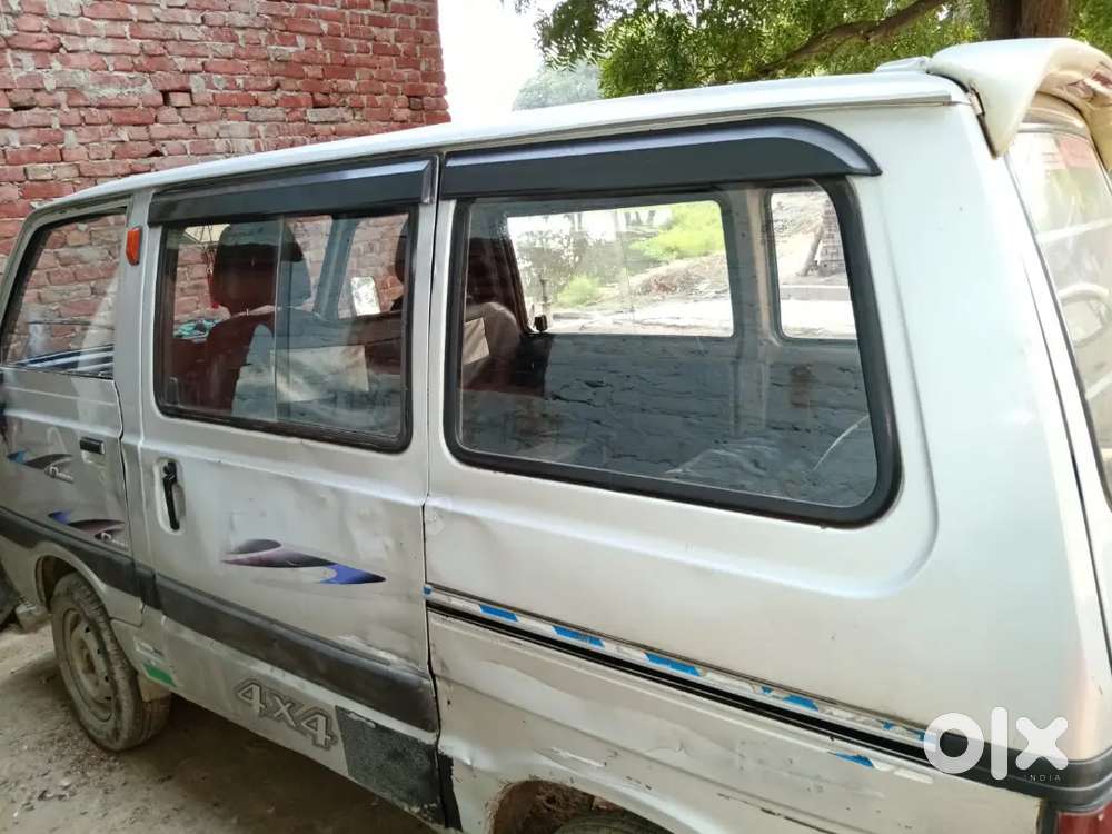 Maruti Suzuki Versa Std 2015