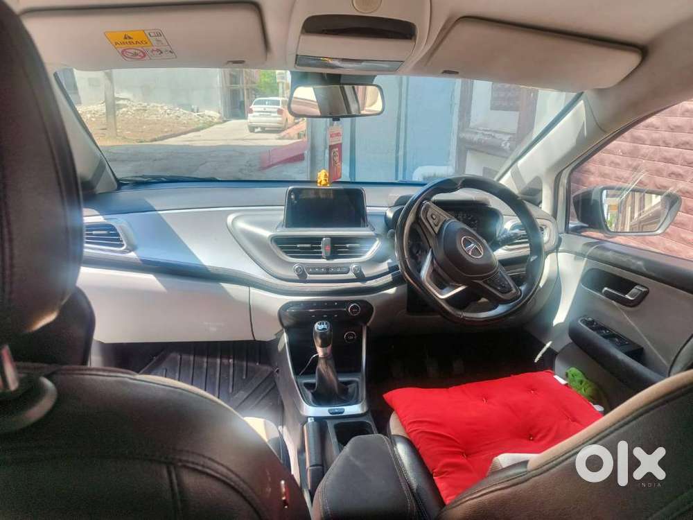 Tata Altroz For Sale, Single Handed Used With New Tyres And Foot Mats