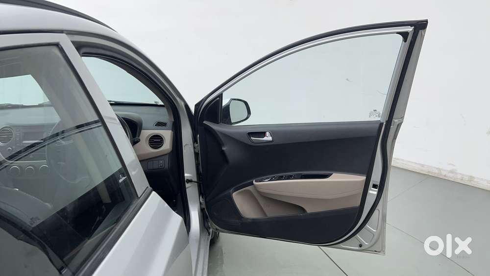Hyundai Grand I10 1.2 Kappa Sportz, 2016, Petrol