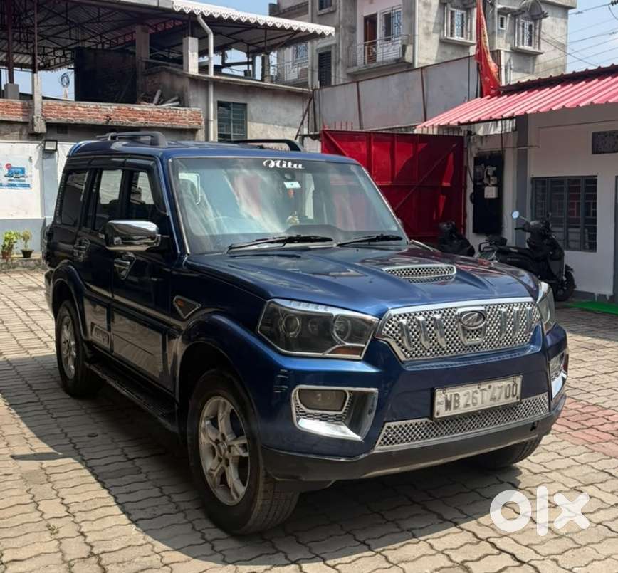 Mahindra Scorpio S10, 2015, Diesel