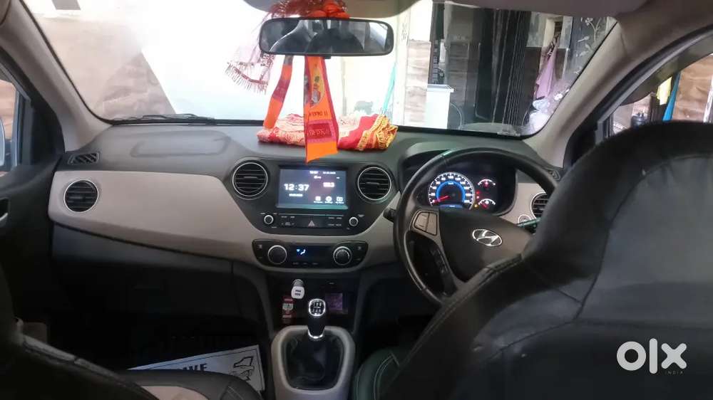 Hyundai Grand I10 2017 Petrol Well Maintained