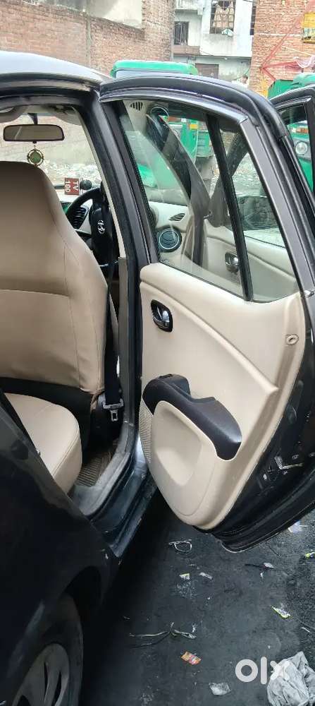 Hyundai I10 2011 Model 90000km Driven