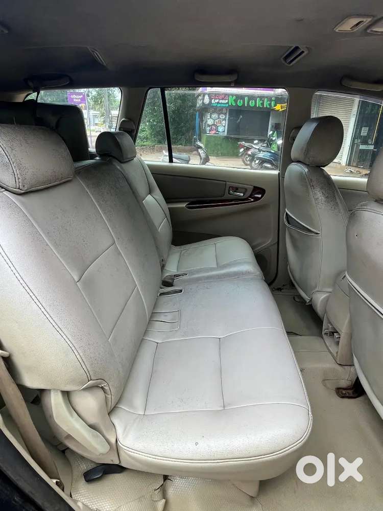 Toyota Innova 2006 Diesel Well Maintained