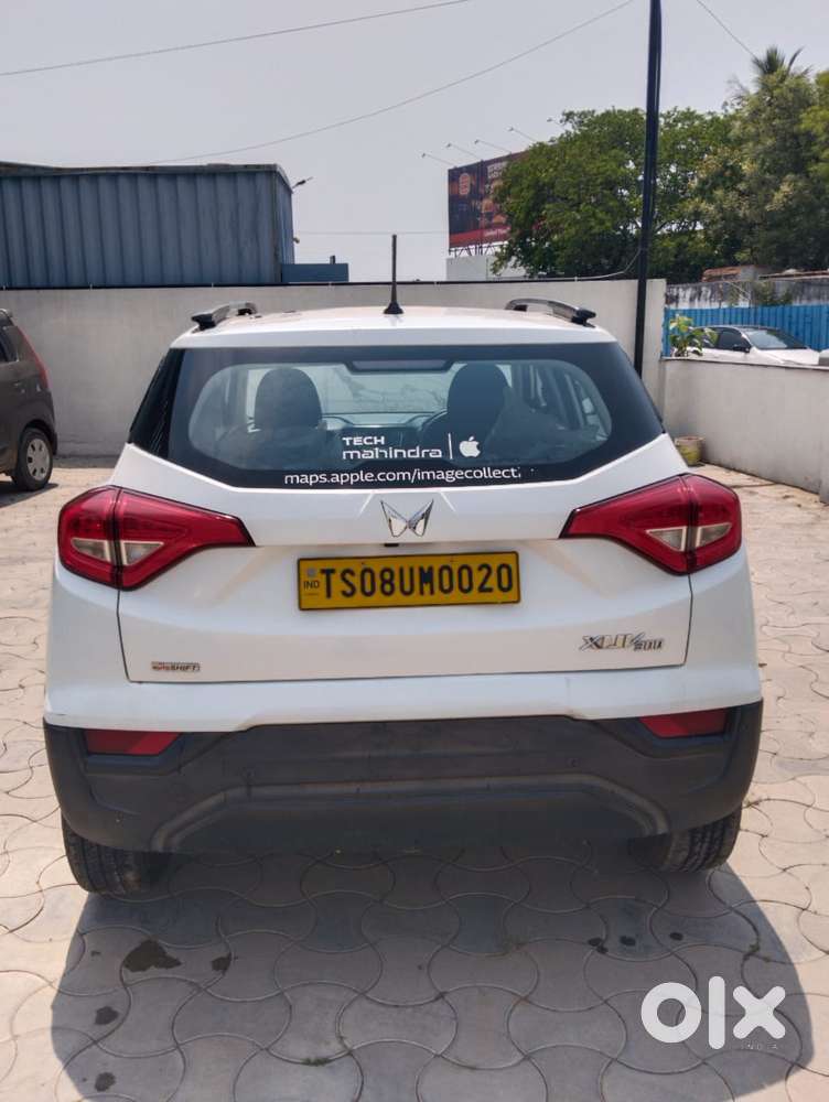 Mahindra Xuv300 1.2 W6 Amt Petrol, 2023, Petrol