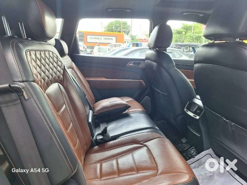 Mahindra Bolero Power Plus