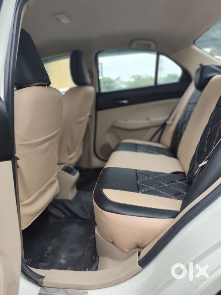 Maruti Suzuki Dzire 1.2 Vxi, 2022, Petrol