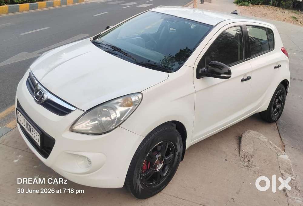 Hyundai I20 Sportz Option 1.4 Crdi, 2012, Diesel