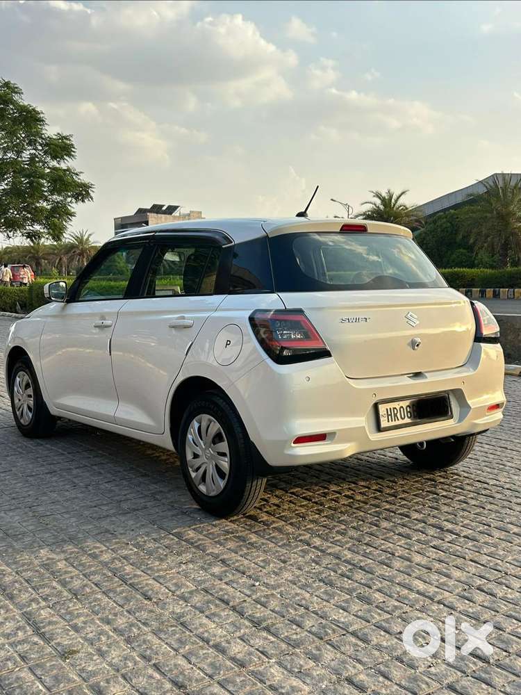 Maruti Suzuki Swift Vxi Ags, 2025, Petrol