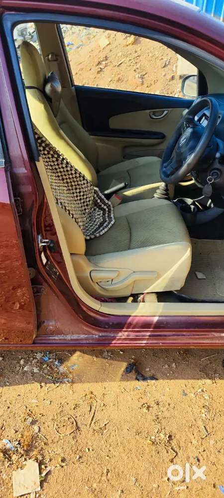 Honda Amaze 2015 Petrol Well Maintained