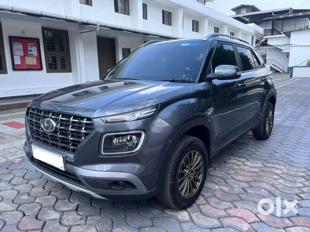 Hyundai Venue, 2021, Petrol