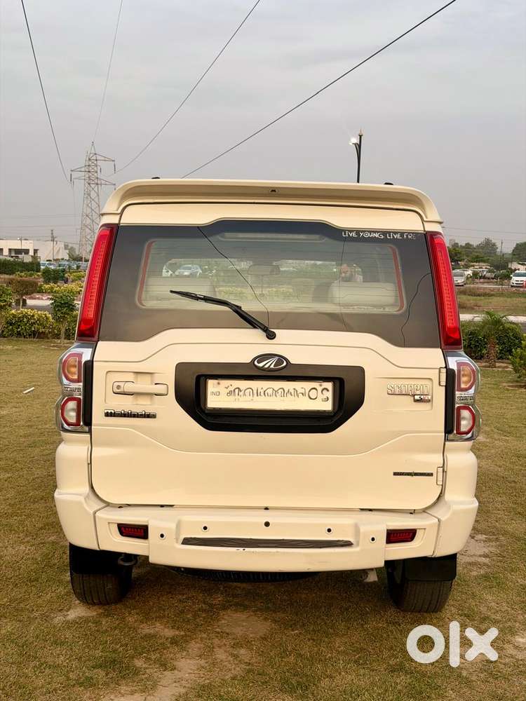 Mahindra Scorpio S10, 2017, Diesel