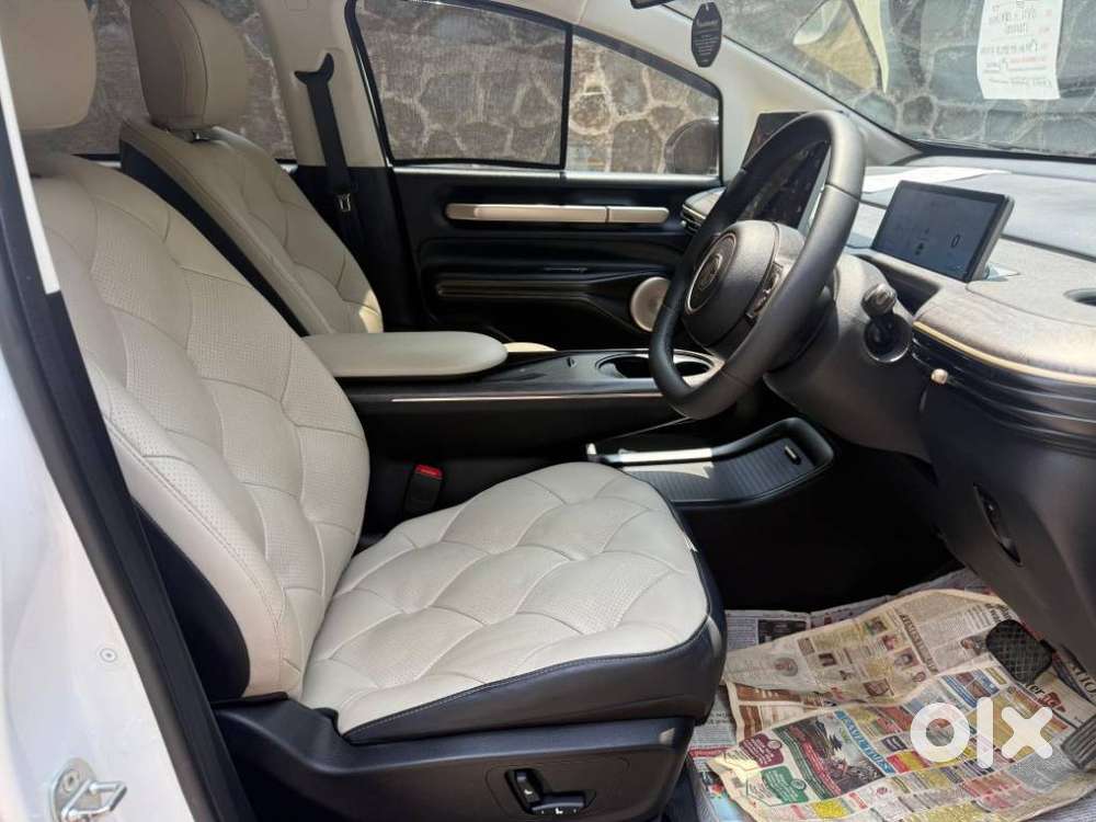 Mg Windsor Ev Essence, 2025, Electric