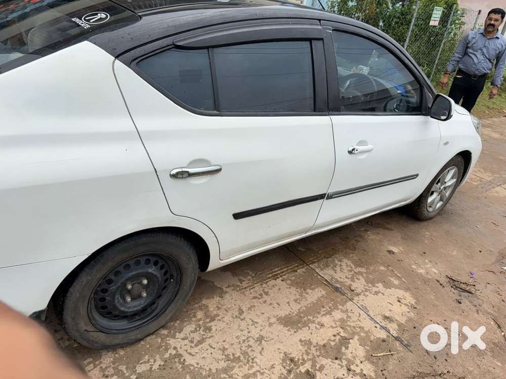Nissan Sunny Diesel 2012