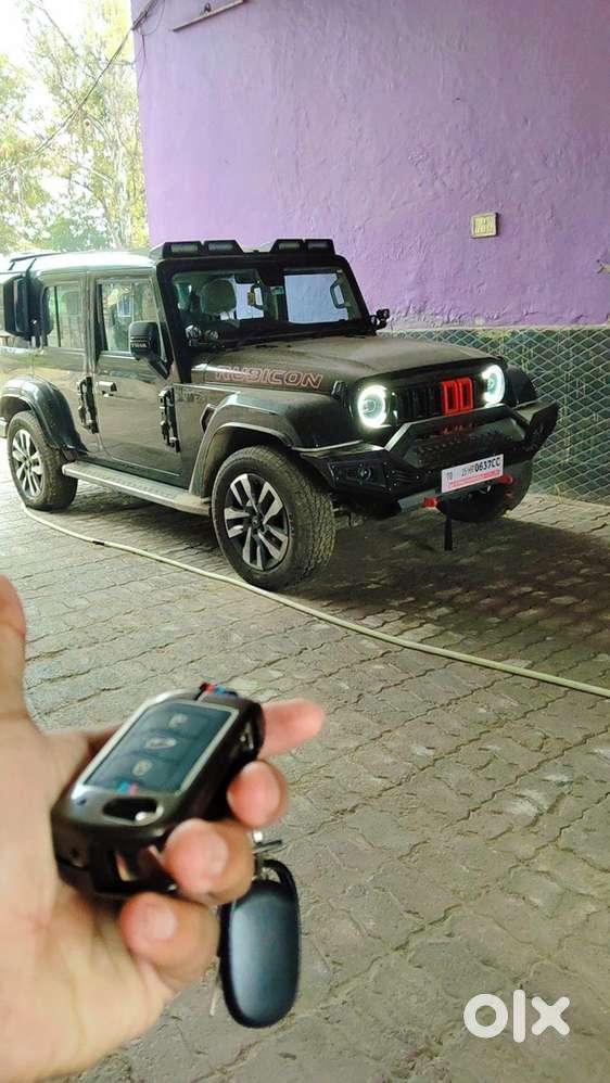 Mahindra Thar Roxx Diesel 2025