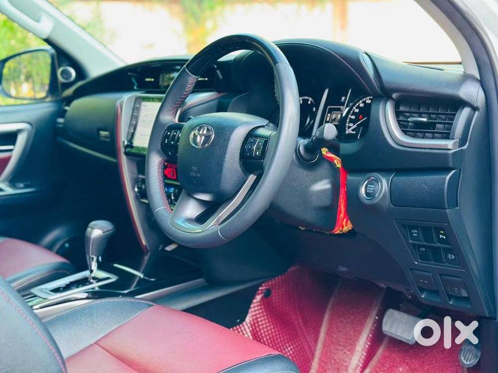 Toyota Fortuner Legender 4x2 At 2.8, 2025, Diesel