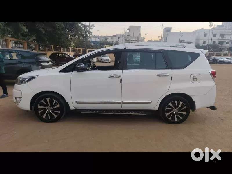 Toyota Innova Crysta, 2023, Diesel