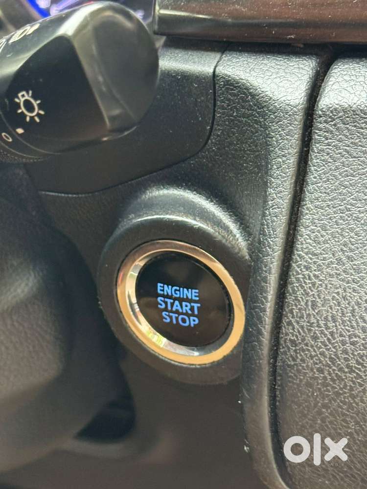 Toyota Innova Crysta 2.4 Z 7 Str, 2021, Diesel