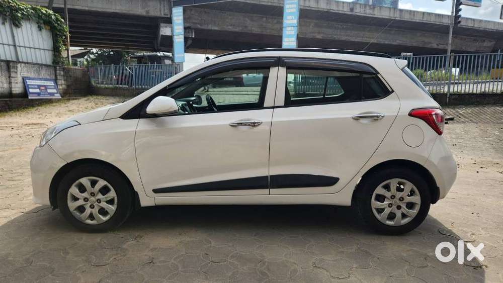 Hyundai Grand I10 Crdi Sportz, 2017, Diesel