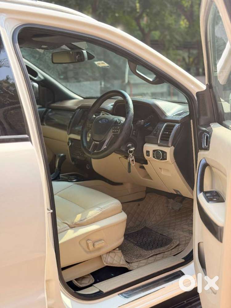 Ford Endeavour 3.2 Titanium At 4x4, 2017, Diesel