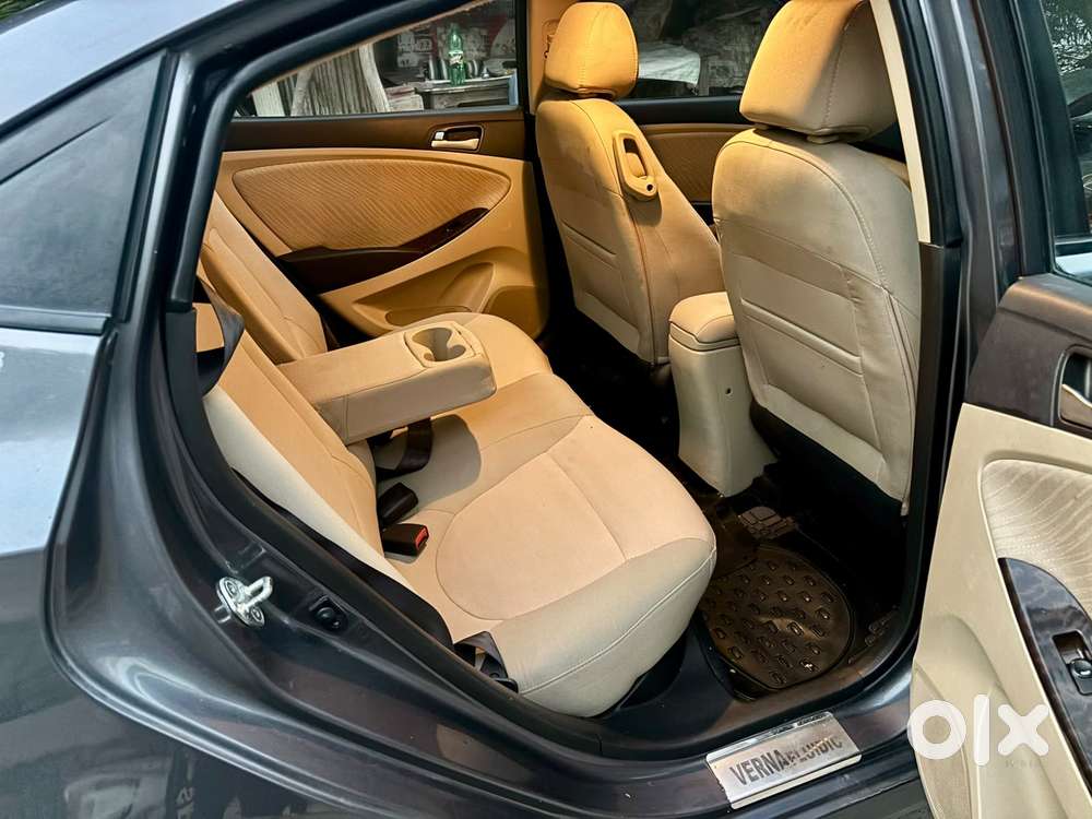 Hyundai Verna Vtvt 1.6 At Sx Plus, 2015, Petrol