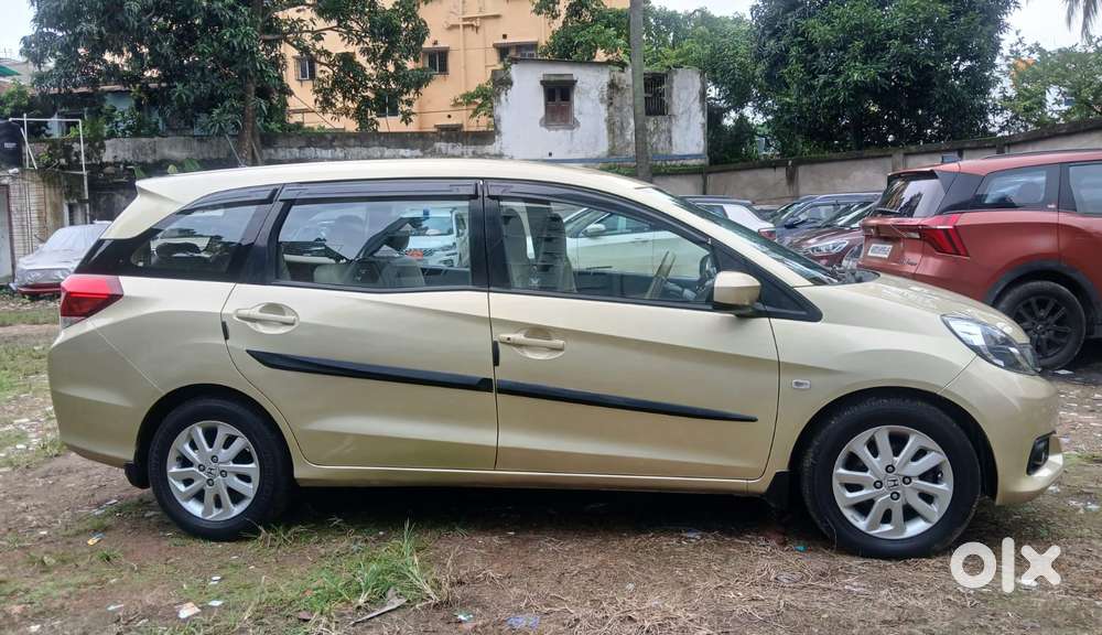 Honda Mobilio 1.5 V I-vtec, 2015, Petrol