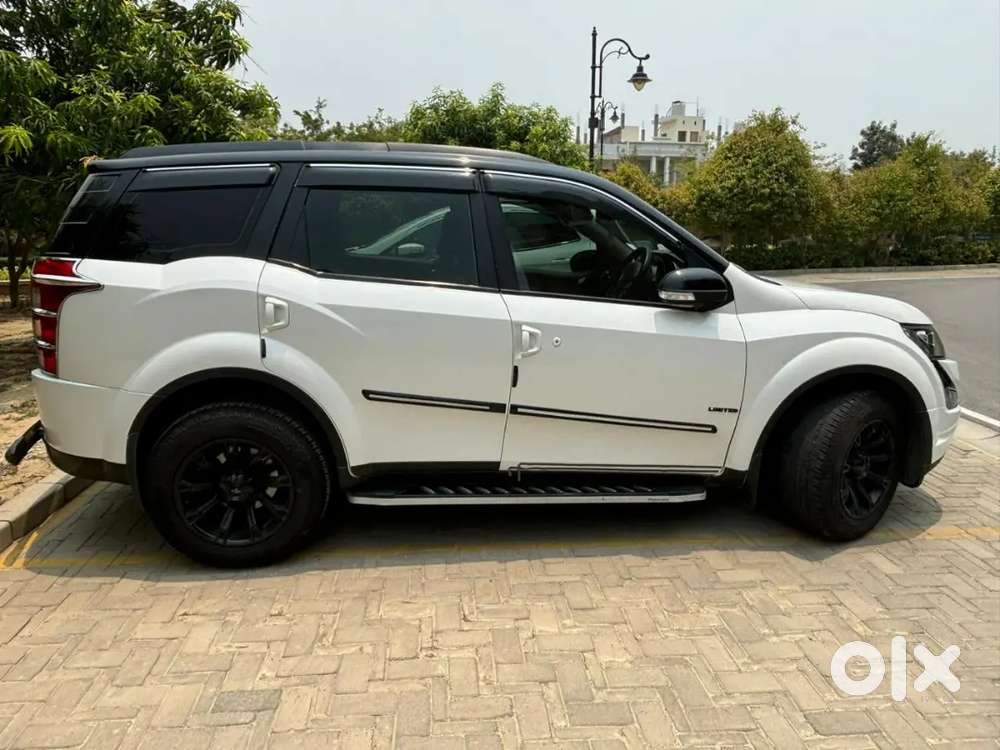 Mahindra Xuv500 2017 Diesel  Limited Edition Zero Depth Insurance