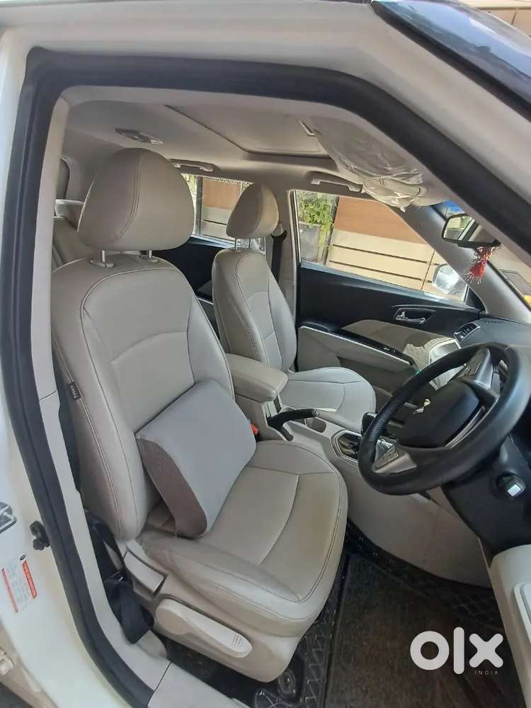 Mahindra Xuv300 2023 Car