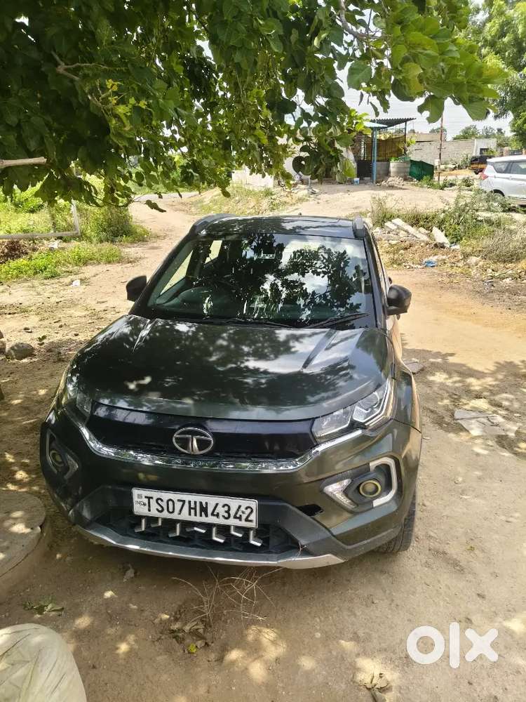 Tata Nexon Petrol Amt 2021 Variant