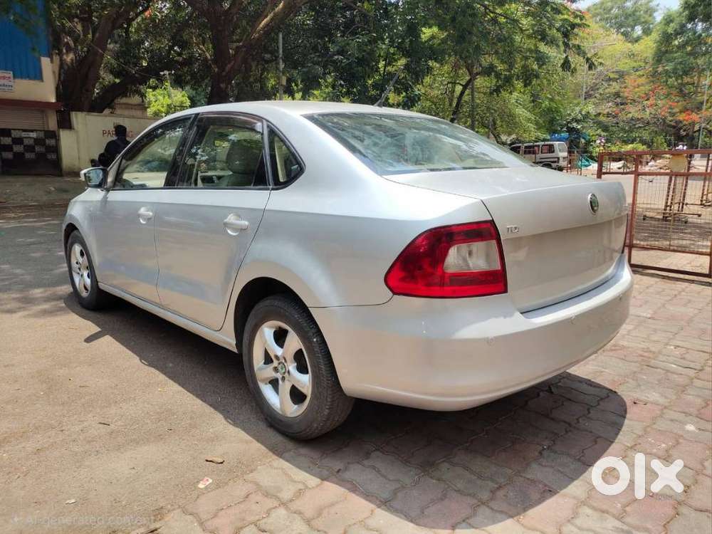 Skoda Rapid Elegance 1.6 Tdi Cr Manual, 2012, Diesel