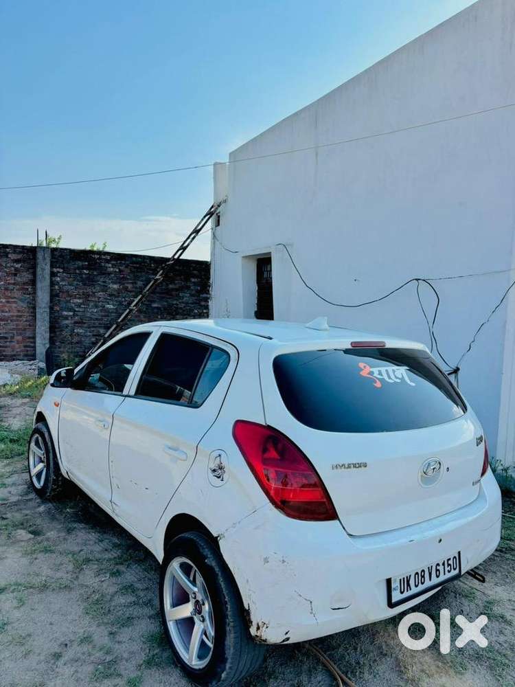 Hyundai Diesel 2011 Car