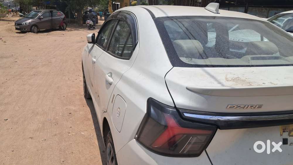 Maruti Suzuki Dzire 1.2 Vxi Cng, 2025, Cng & Hybrids