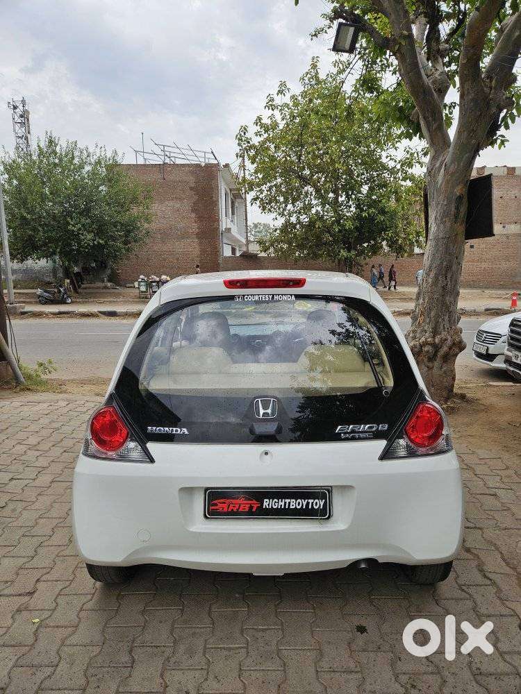 Honda Brio S Mt, 2011, Petrol