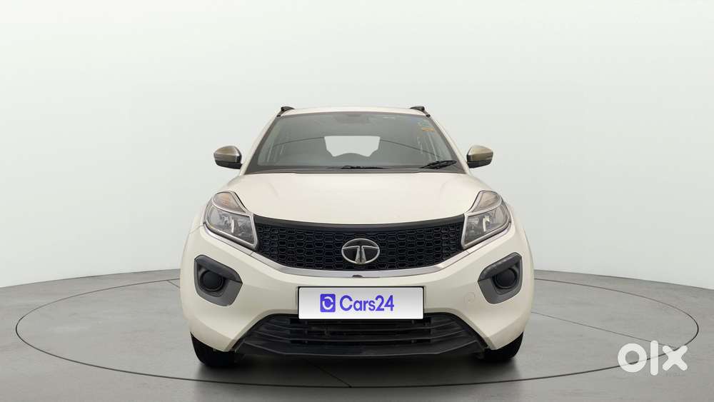 Tata Nexon 1.2 Revotron Xma, 2019, Petrol